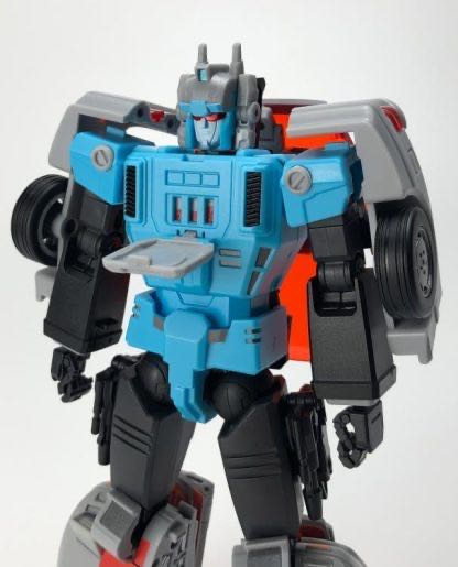 MB-13a Red Buzzer - Fans Hobby (3rd Party Transformers Masterpiece) action figure collectible [Barcode 4897031555045] - Main Image 2