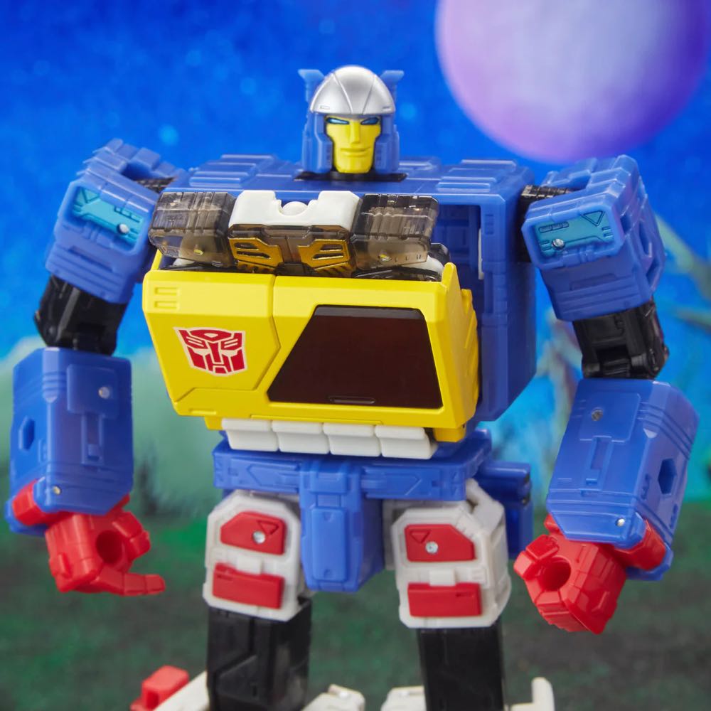 Legacy Evolution Voyager Class Rewind - Hasbro (Transformers) action figure collectible - Main Image 3