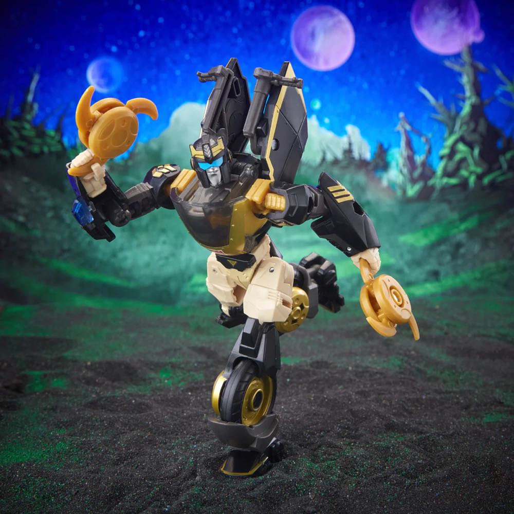 Legacy Evolution Deluxe Class Animated Prowl - Hasbro (Transformers) action figure collectible - Main Image 2
