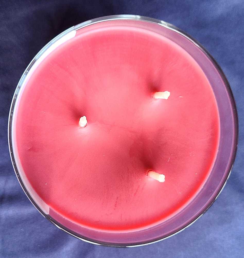 CANDLE: Halloween Bath & Bodyworks Vampire Blood 2023 - Bath & Bodyworks Candle (Halloween Candles) action figure collectible [Barcode 667558547441] - Main Image 3