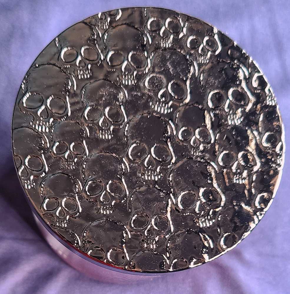 CANDLE: Halloween Bath & Bodyworks Ghoul Friend 2023 - Bath & Bodyworks Candle (Halloween Candles) action figure collectible [Barcode 667558547458] - Main Image 4