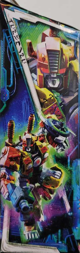 Crashbar - Hasbro (Legacy Evolution) action figure collectible - Main Image 2