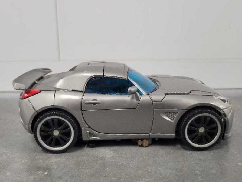 Jazz Missing Captain Lennox Vehicle Mode  - Hasbro (Human Alliance) action figure collectible - Main Image 3