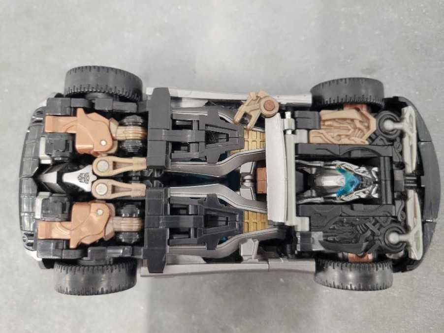 Jazz Missing Captain Lennox Vehicle Mode  - Hasbro (Human Alliance) action figure collectible - Main Image 4