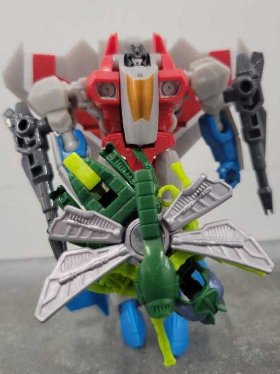 Starscream With Waspinator  - Hasbro (Generations) action figure collectible - Main Image 2