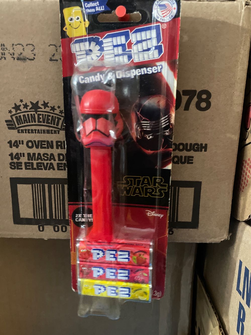 Sith Trooper (Star Wars) - PEZ (PEZ) action figure collectible [Barcode 073621778207] - Main Image 2