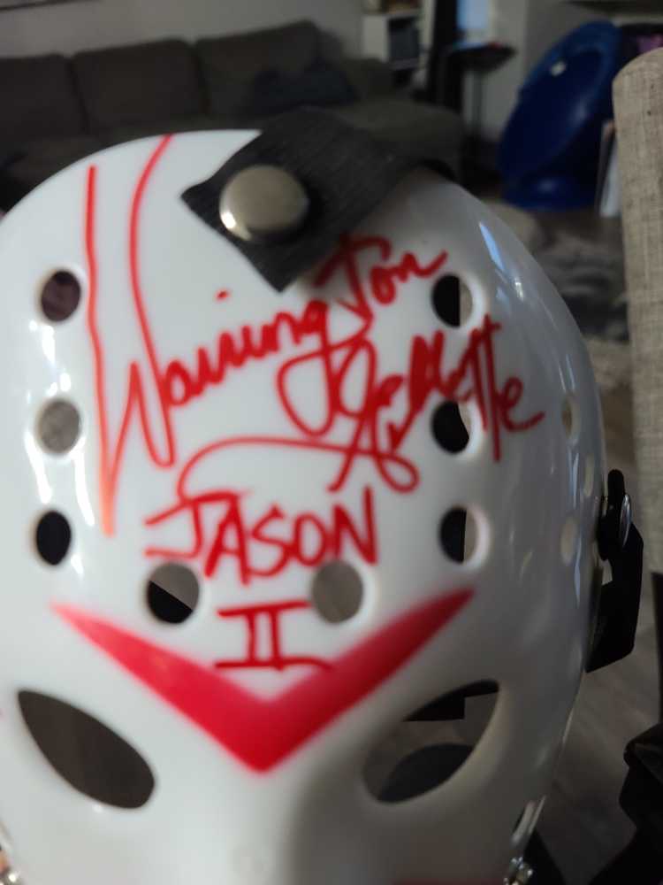 Friday The 13th Signed JASON Mask  (Horror) action figure collectible - Main Image 3