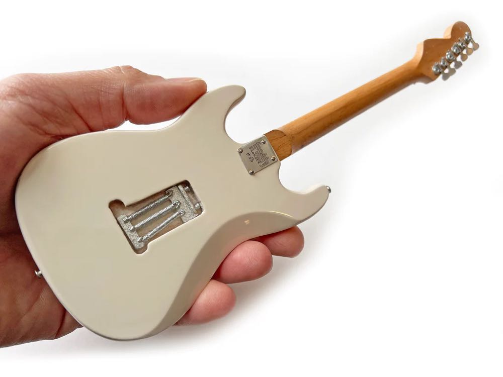 Alex Lifeson’s Hentor Sportscaster - Axe Heaven (1:4 Guitars) action figure collectible - Main Image 3