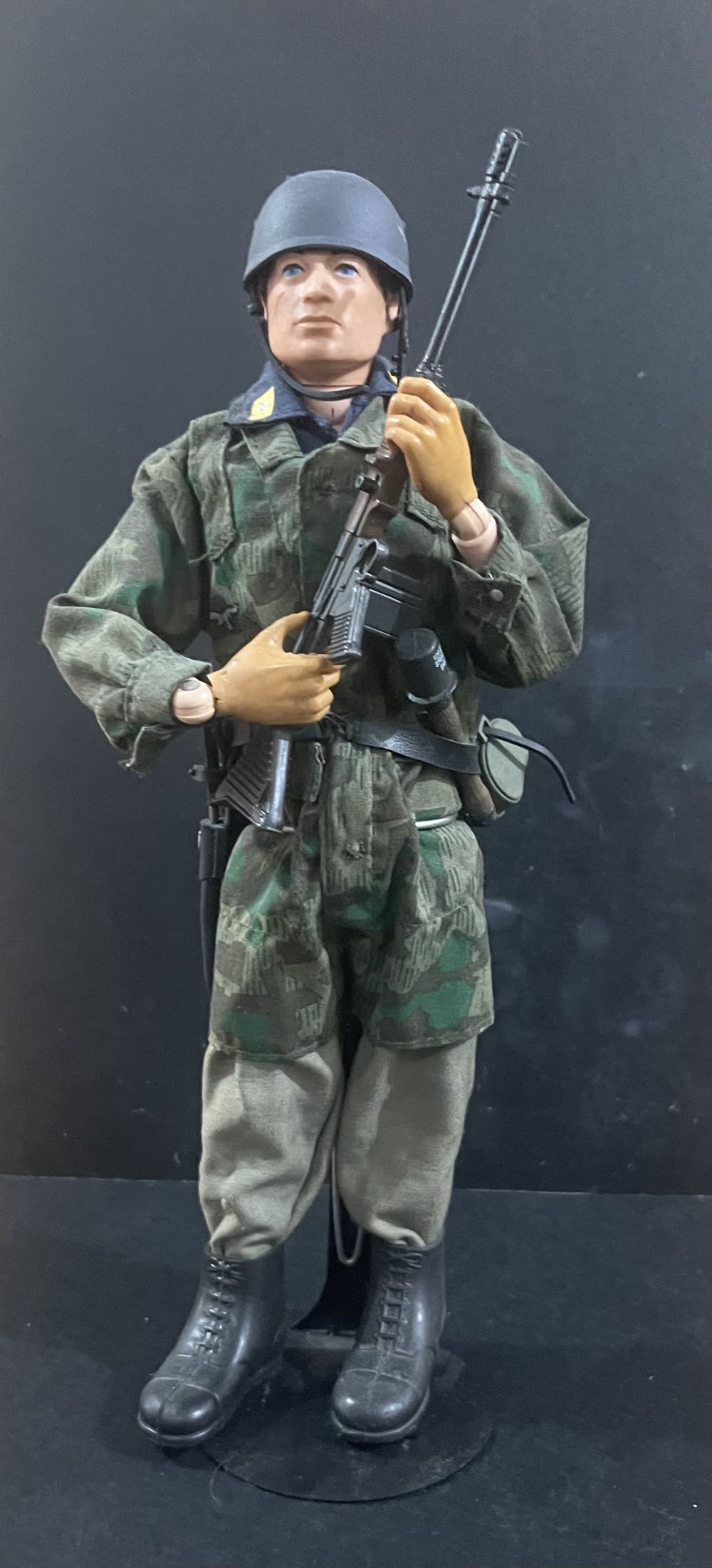 Mighty Morphin Power Rangers (Ultimates): Dragonzord (Black & Gold)