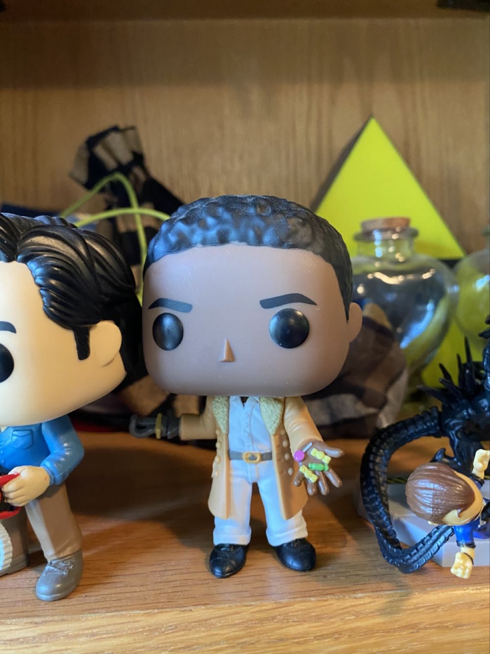 1389  Funko Pop! Movies: Lord Of The Rings Frodo With Ring Sdcc’23 Collectable Vinyl Figure 71739