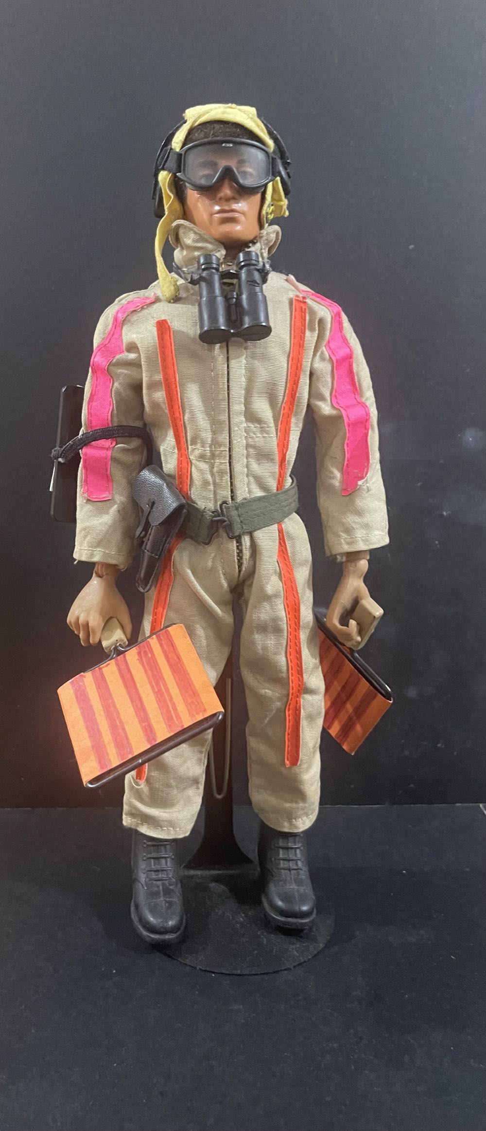 G.I. Joe - Landing Signal Officer - Palitoy/Hasbro (G.I. Joe - 12in Figures) action figure collectible - Main Image 2