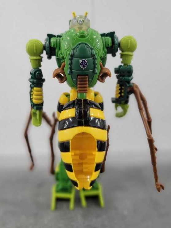 Waspinator Robot Mode Missing Wings And Gun - Hasbro (Generations) action figure collectible - Main Image 4