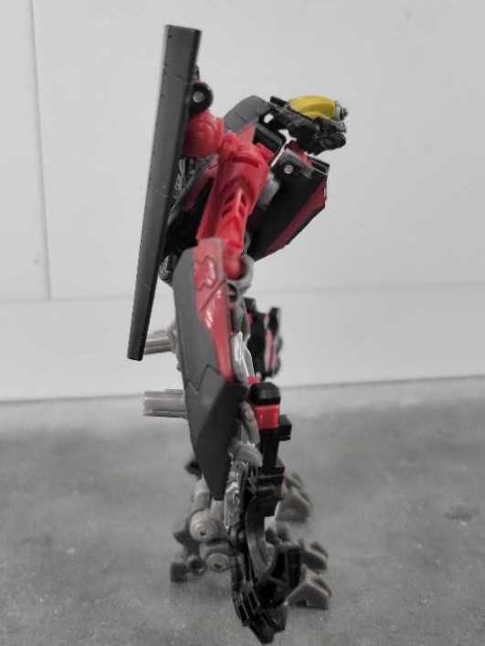 Laserbeak Toys"R"Us Robot Mode - Hasbro (Generations GDO) action figure collectible - Main Image 3