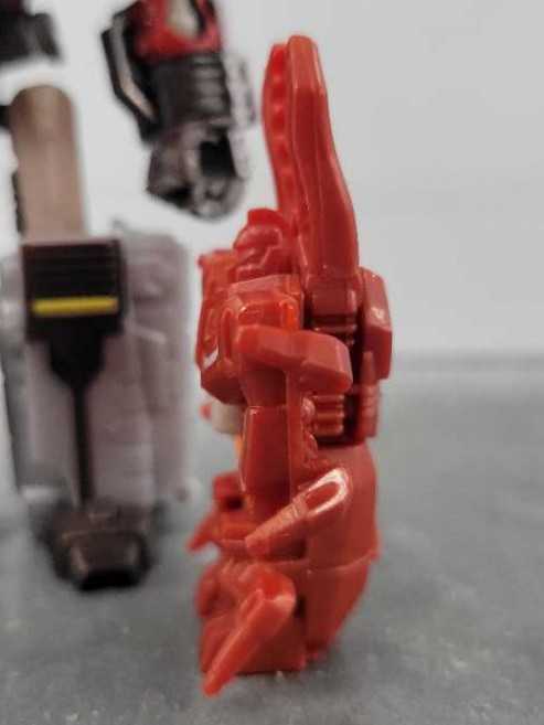 Chop Shop With Megatron - Hasbro (Generations) action figure collectible - Main Image 4