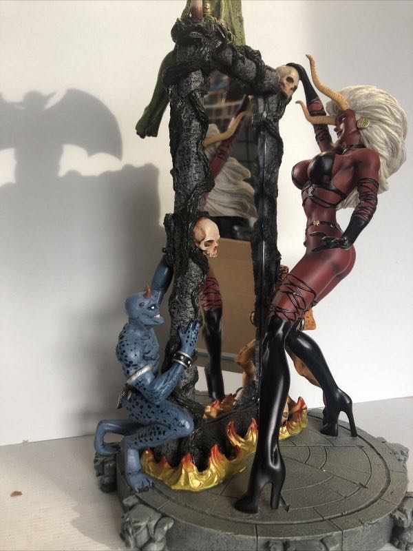Brian Pulido’s Lady Demon - Select (Lady Death) action figure collectible [Barcode 699788201053] - Main Image 2