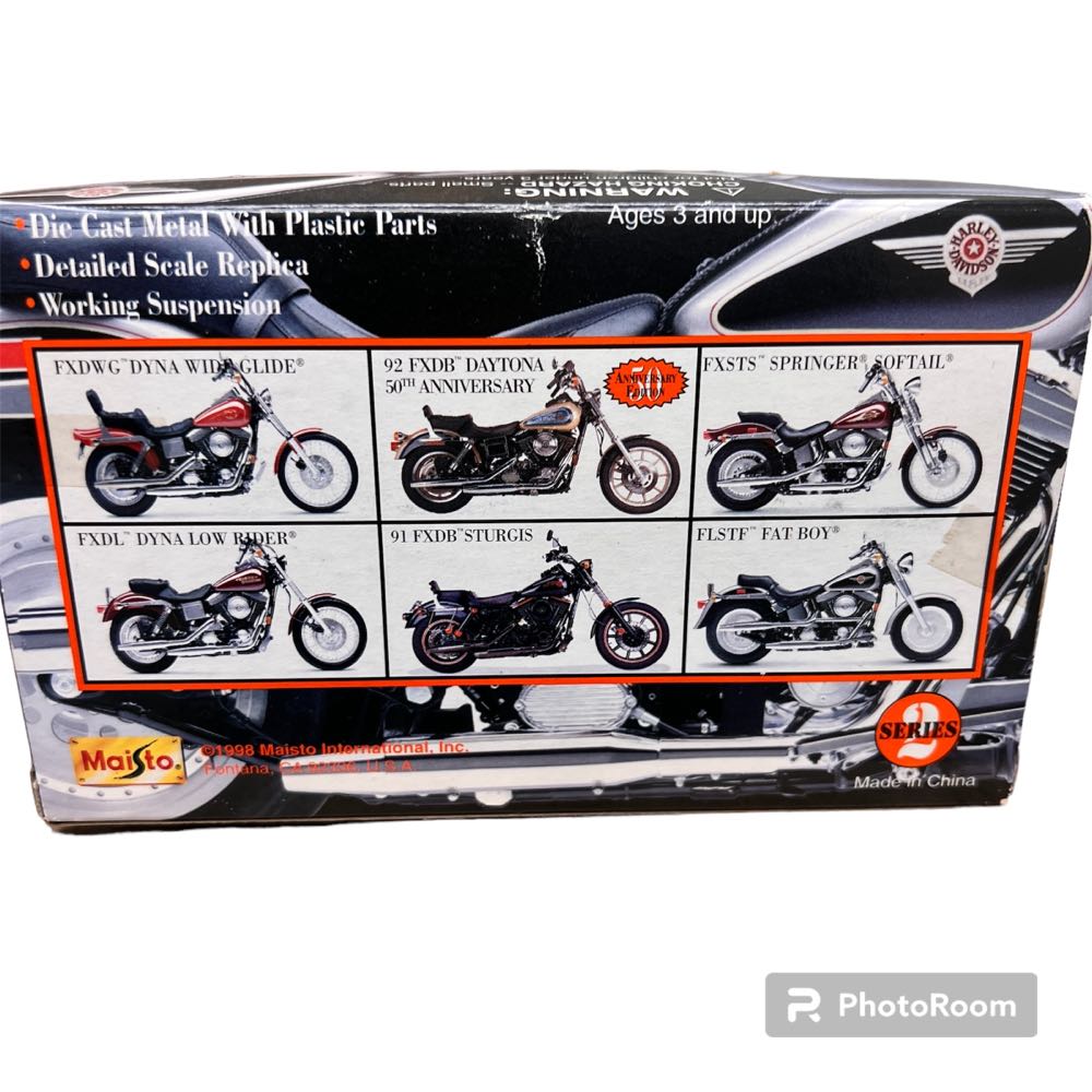 Maisto 1:18 Series 2: Harley Davidson FXDB Diecast 31360 - Maisto action figure collectible - Main Image 2