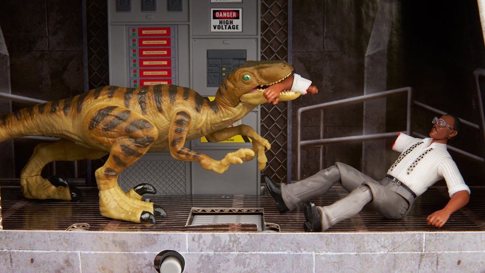 Jurassic Park: Ray Arnold (Final Scene) - Mattel (Jurassic World: Legacy Collection) action figure collectible - Main Image 4