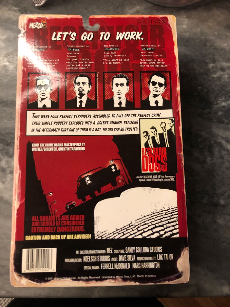 Mr. Blonde - Mezco Toyz (Reservoir Dogs) action figure collectible [Barcode 696198550023] - Main Image 2