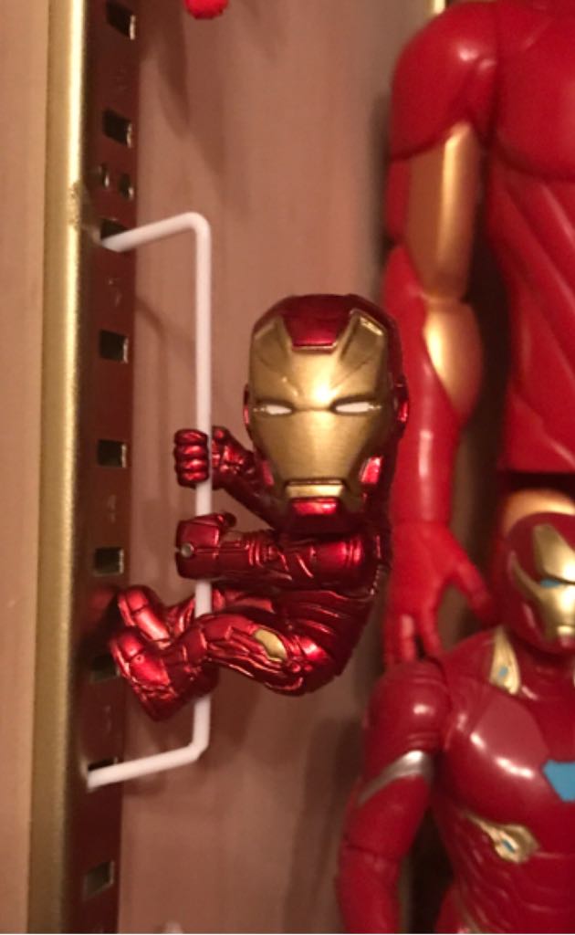 Iron Man Civil War Scaler - NECA LLC (Captain America Civil War) action figure collectible [Barcode 634482147610] - Main Image 2