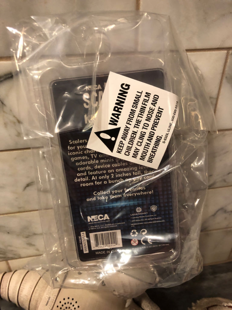 Neca Scaler Knifehead - Neca (Scalers) action figure collectible [Barcode 634482145142] - Main Image 2