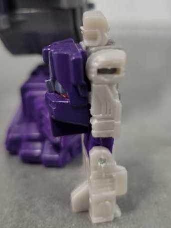 Fathom With Tidal Wave Seige On Cybertron Toys