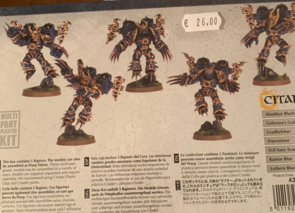 Warhammer 40K: Chaos Space Marine Raptors - Citadel action figure collectible [Barcode 5011921035496] - Main Image 2