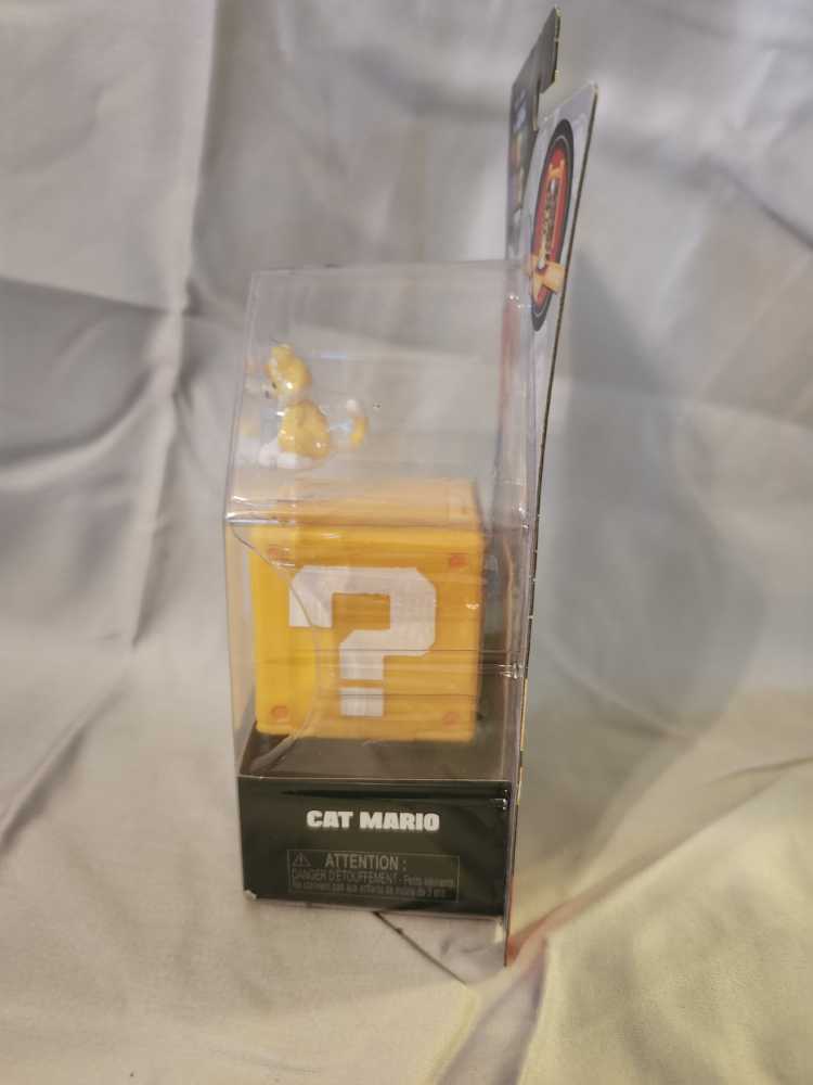 Cat Mario Miniature Figure - Jakks Pacific action figure collectible [Barcode 192995417953] - Main Image 4