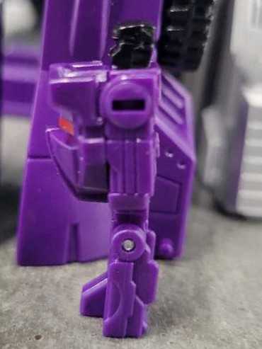 Necro With Full Tilt And Trypticon  - Hasbro (Titans Return) action figure collectible - Main Image 2