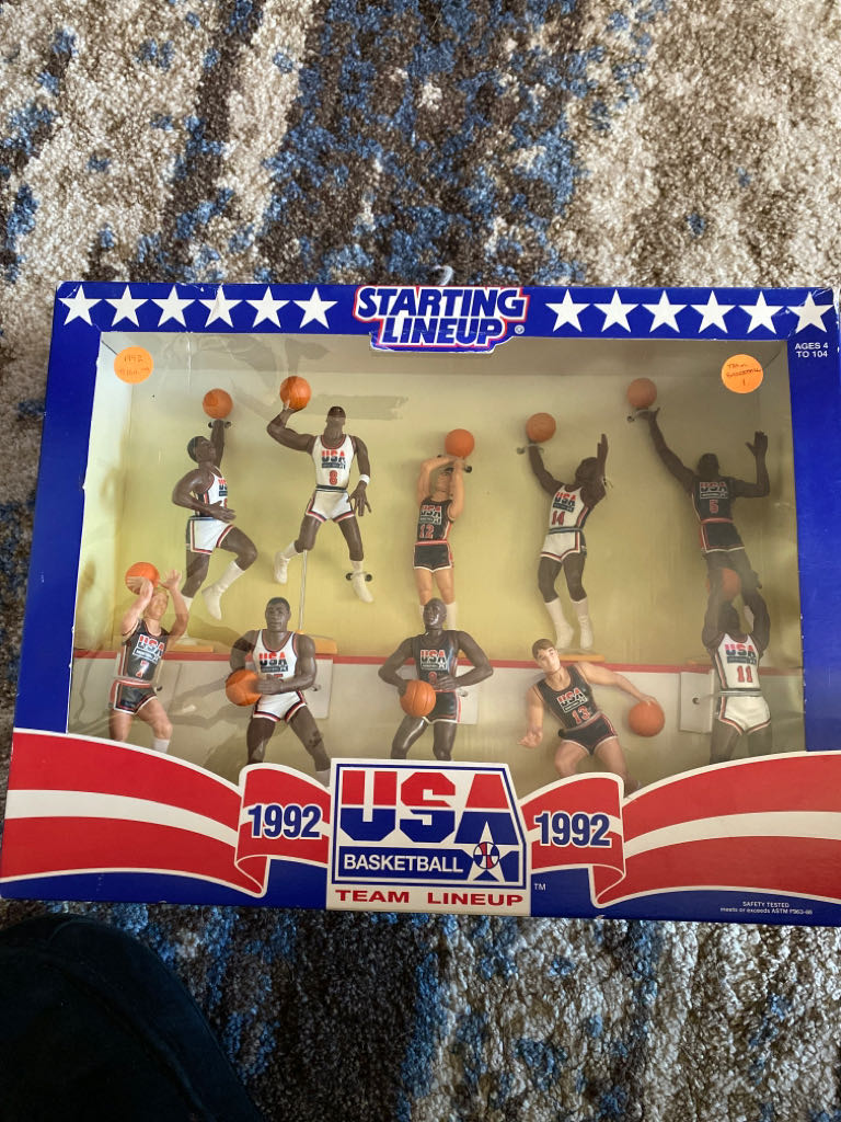 Battlestar Galactica Majestic Studio Gold Cylon