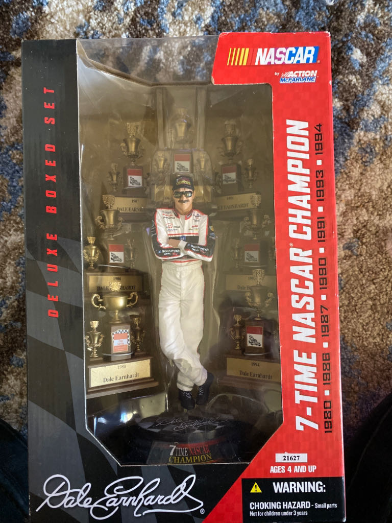 Metaluna Mutant Super 7 Ultimates