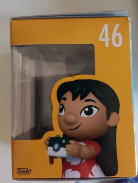 Lilo With Camera  action figure collectible - Main Image 2