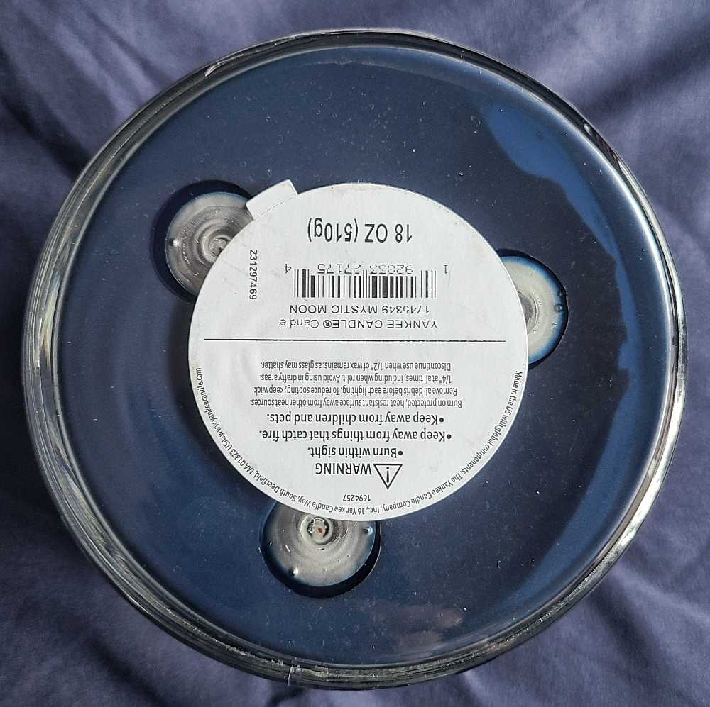 CANDLE: Halloween Yankee Mystic Moon Three Wick 2023 - Yankee Candle (Halloween Candles) action figure collectible [Barcode 192833271754] - Main Image 2