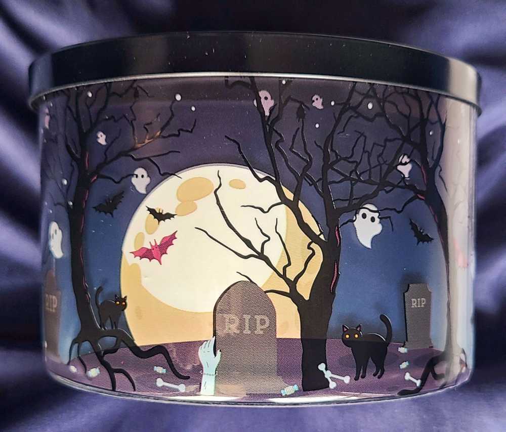 CANDLE: Halloween Yankee Mystic Moon Three Wick 2023 - Yankee Candle (Halloween Candles) action figure collectible [Barcode 192833271754] - Main Image 3