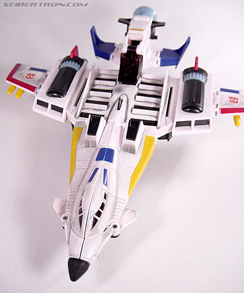 King Atlas - Hasbro (Transformers Universe) action figure collectible [Barcode 076930809471] - Main Image 2