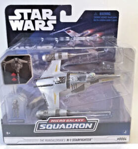 The Mandalorian’s Starfighter - Disney (Star Wars:  The Mandalorian) action figure collectible [Barcode 191726479420] - Main Image 1