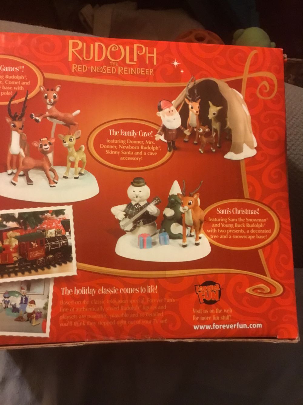 Rudolph The Red Nose Reindeer Figurine Pack - Forever Fun (Rudolph the Red-Nosed Reindeer) action figure collectible [Barcode 879104007310] - Main Image 2