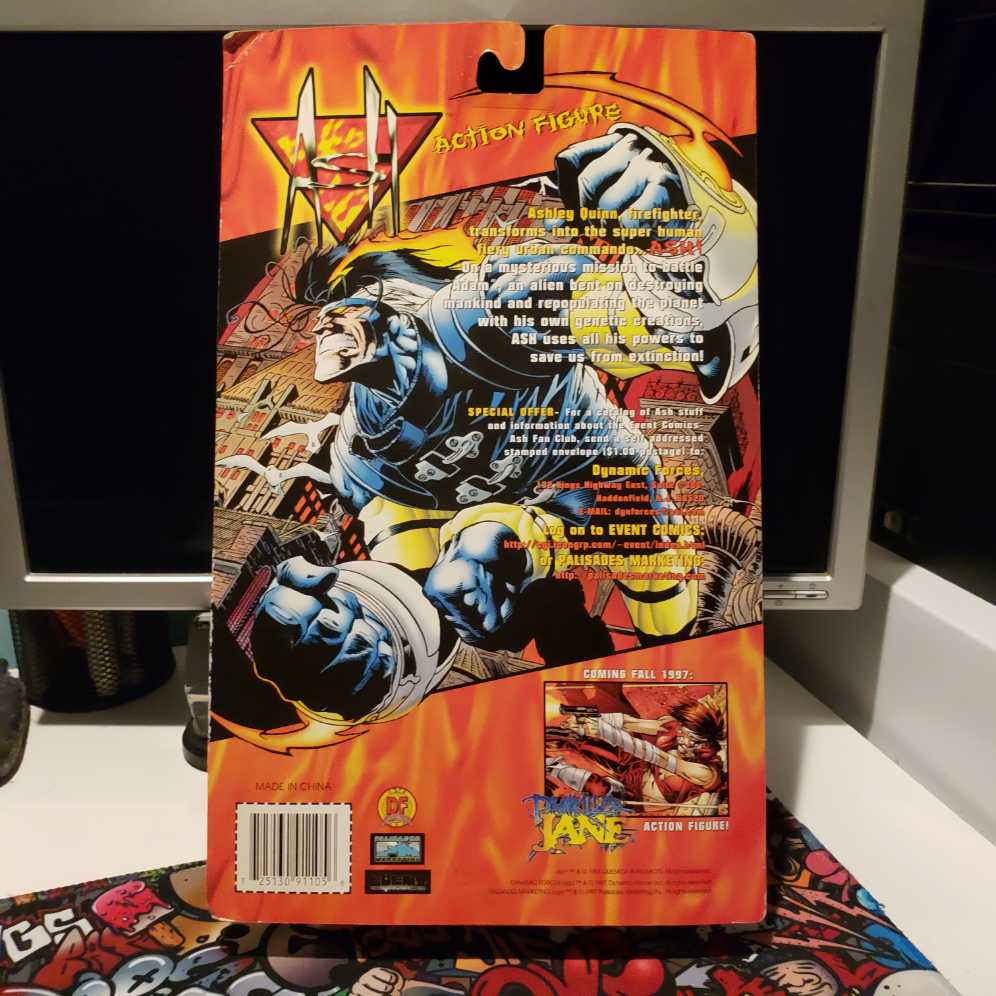 Edition Flame Up Limited Smoke Edition Firefighter Palisades Dynamic Forces Ash Limited Edition New Ash Smoke Flame Light Up Glow In The Dark Quesada Comic 8” Event Ashley Quinn - Dynamic Forces action figure collectible [Barcode 725130911056] - Main Image 2