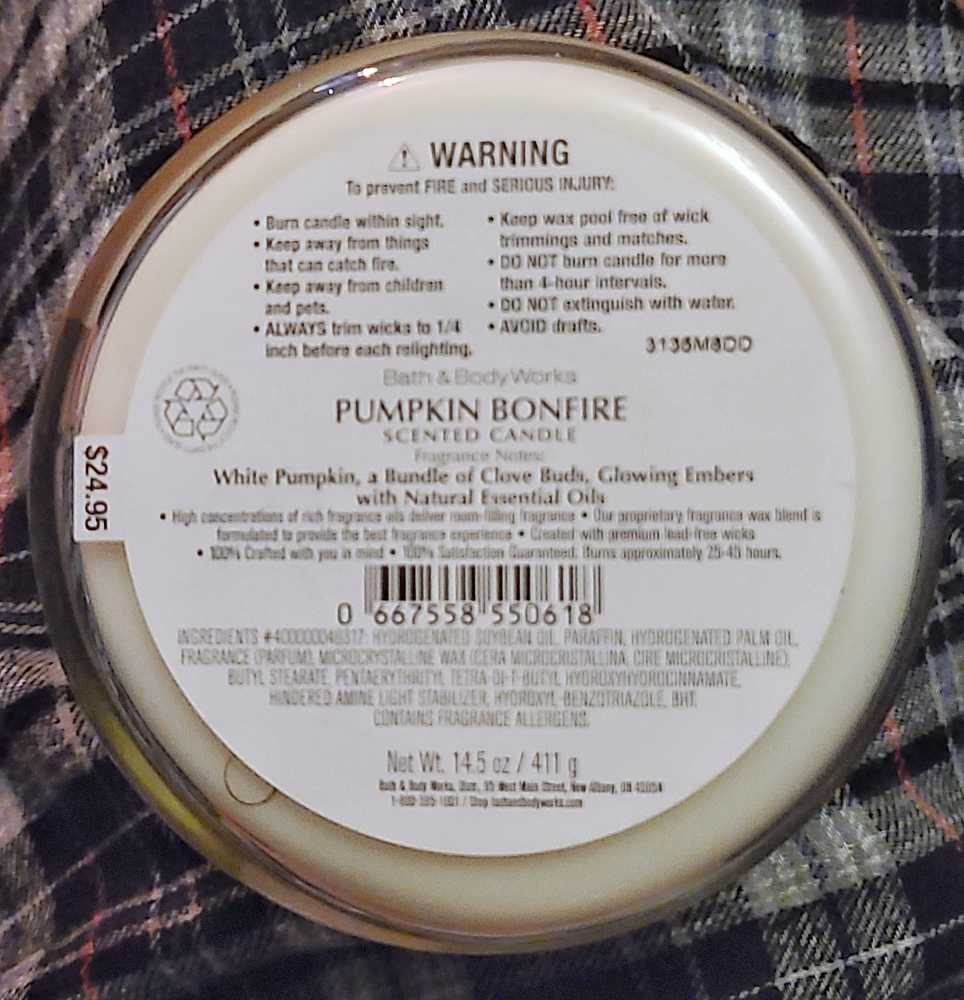 CANDLE: Pumpkins Bath & Bodyworks Roasted Pumpkin Bonfire 2023 - Bath & Bodyworks Candle (Autumn Candles) action figure collectible [Barcode 667558550618] - Main Image 2