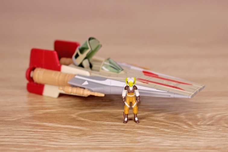 Hera Syndullas A Wing # 0035 - Jazwares LLC (SW Micro Galaxy) action figure collectible [Barcode 191726416098] - Main Image 4