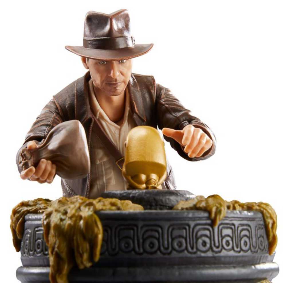Indiana Jones: Temple Escape - Hasbro Toys (Indiana Jones Adventure Series) action figure collectible [Barcode 461014943071] - Main Image 3
