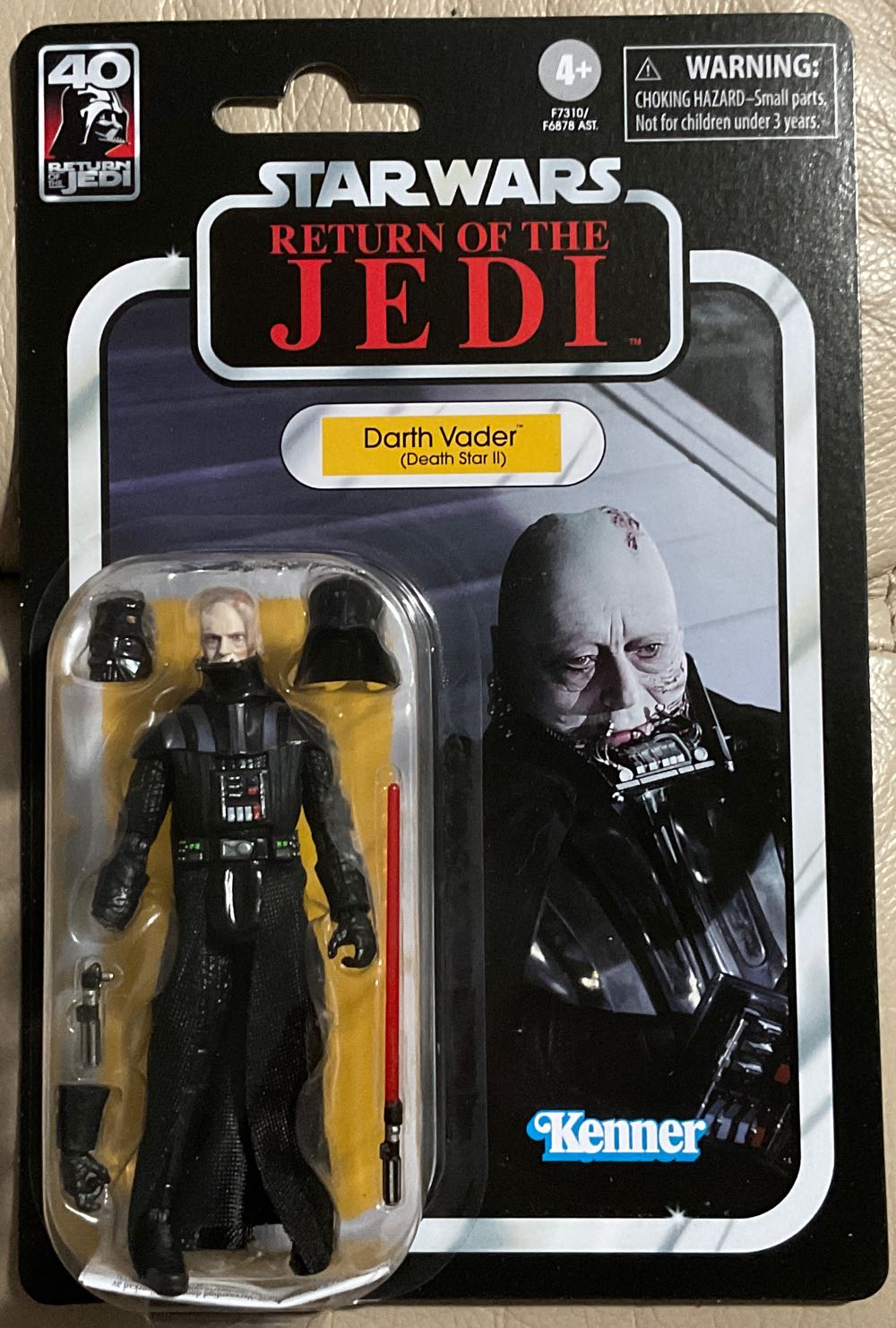 Vintage Collection - #280 - Darth Vader - Disney/ Hasbro (Return Of The Jedi) action figure collectible - Main Image 1