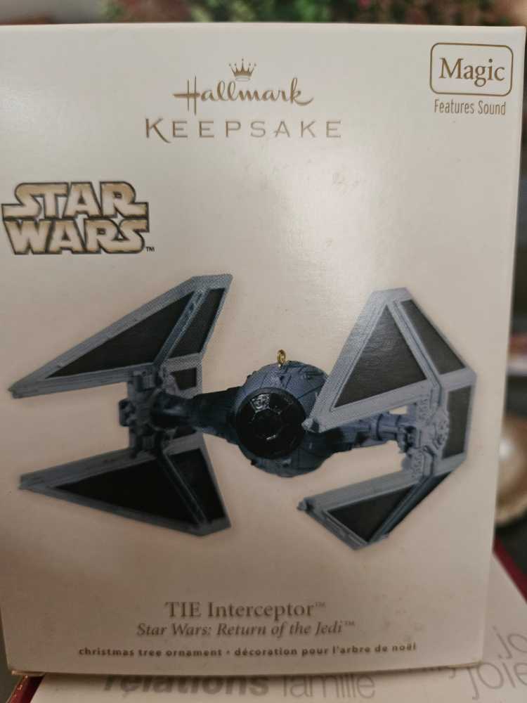The Interceptor - Hallmark Keepsake Ornaments (Star War: Return of the Jedi) action figure collectible [Barcode 795902257279] - Main Image 2