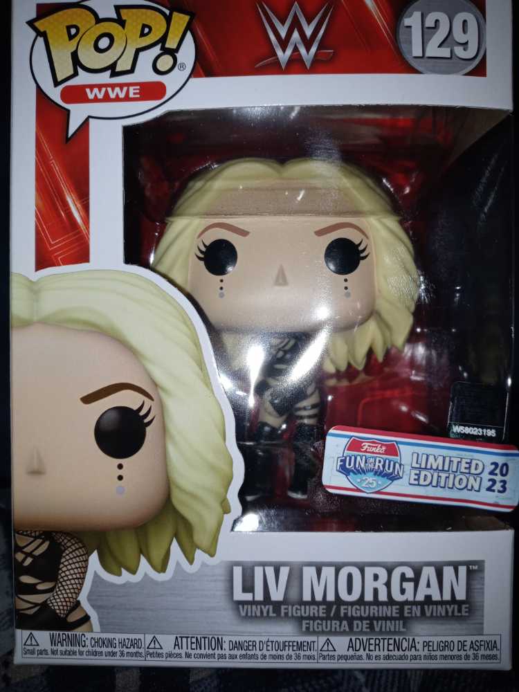 Dc Comics Batman 4-inch Bat-tech Batman And King Shark Action Figures With 6 Mystery Accessories