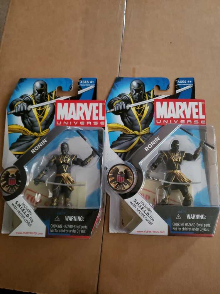 Marvel Universe Ronin Black Variant 3.75  action figure collectible - Main Image 3