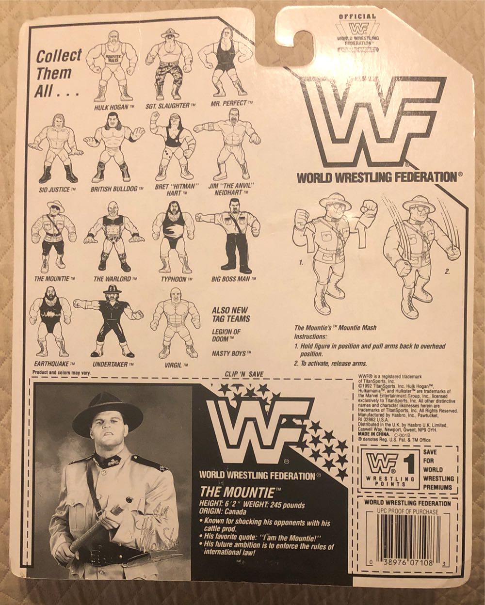 The Mountie - Hasbro (WWF Hasbro Series 5) action figure collectible [Barcode 038976071083] - Main Image 2