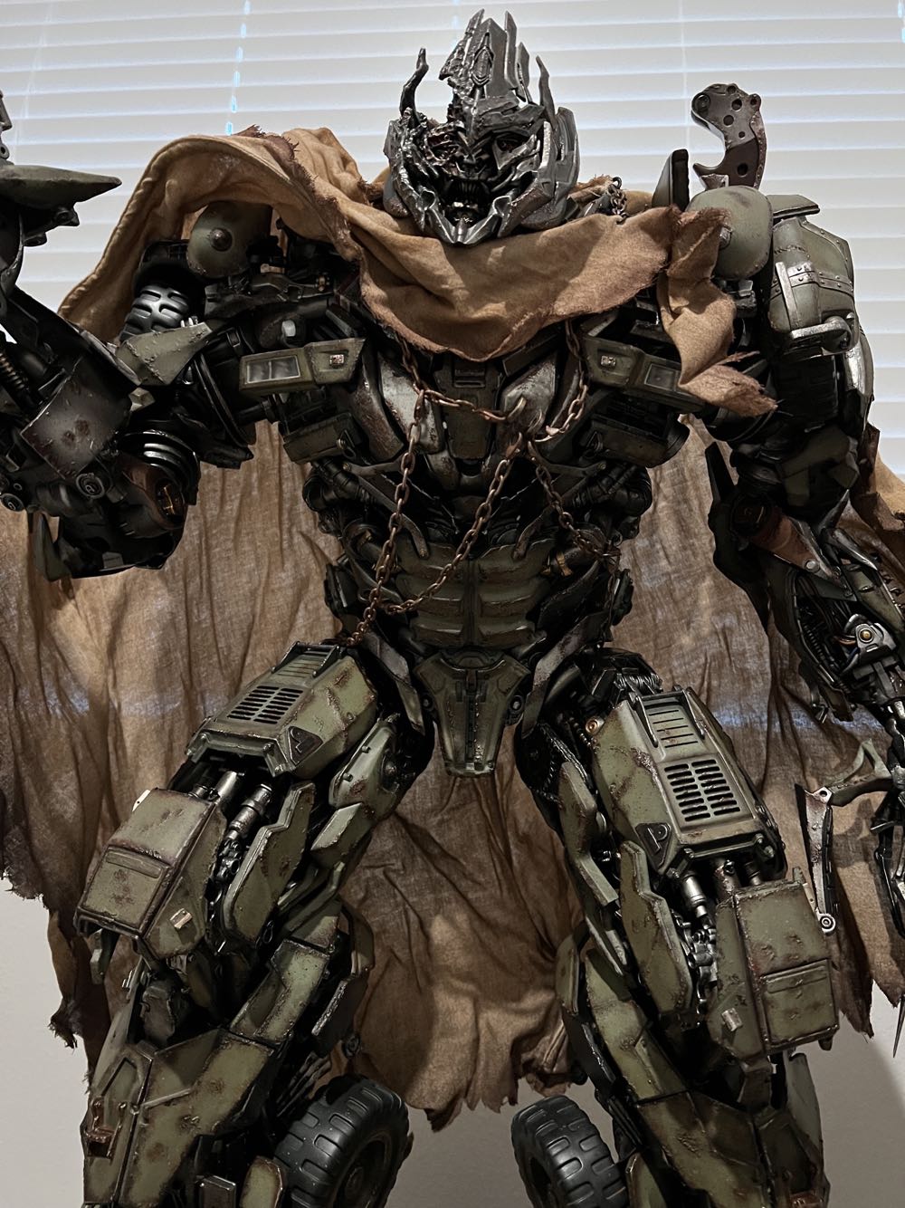 Joytoy Warhammer 40k : Blood Angels Redemptor Dreadnought