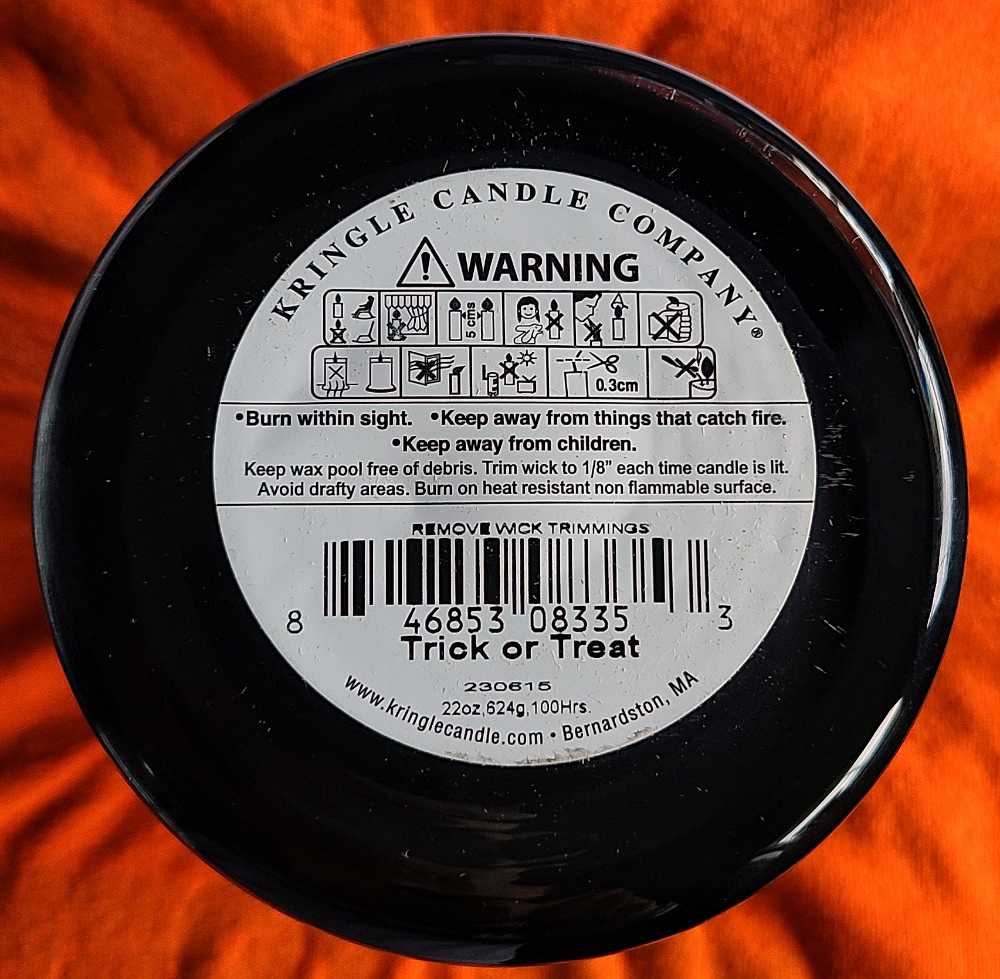 CANDLE: Halloween Kringle Trick Or Treat 2023 - Kringle Candle (Halloween Candles) action figure collectible [Barcode 846853083353] - Main Image 2