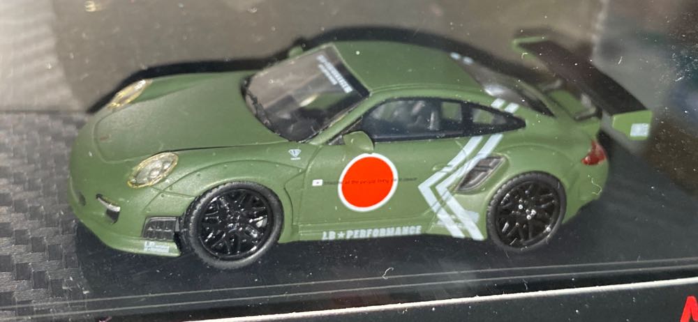 Porsche 911 GT3 - M.C.E. (Zero Fighter) action figure collectible - Main Image 2