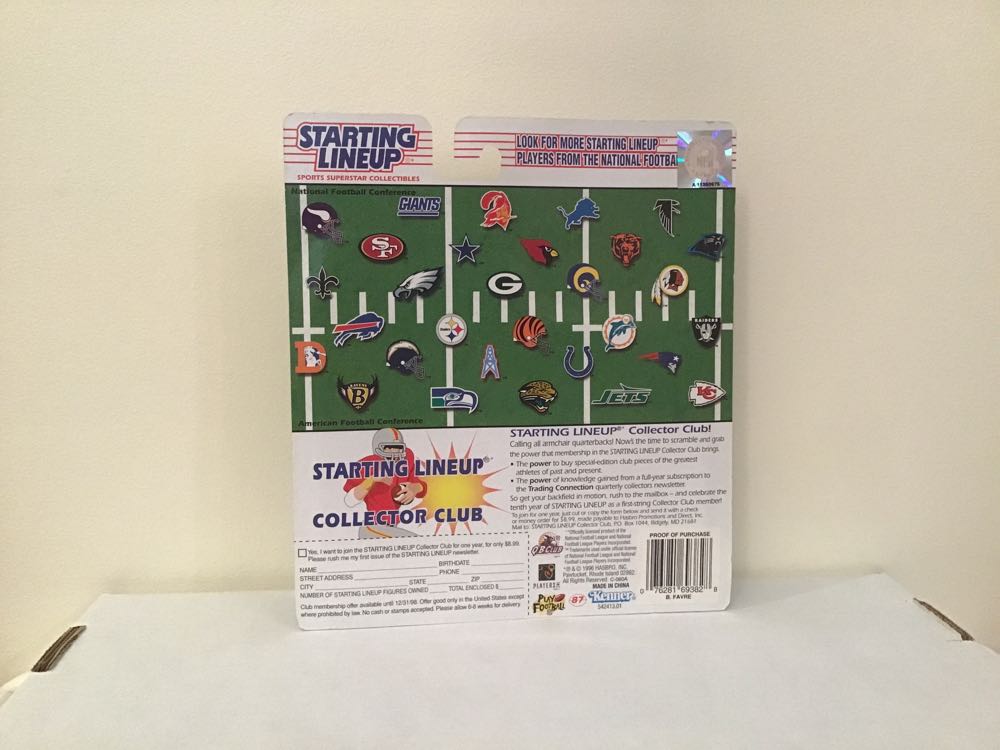 Brett Favre - Kenner action figure collectible - Main Image 2