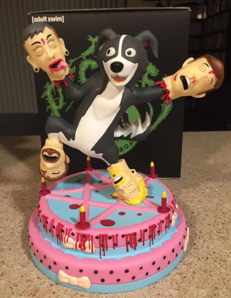 Mr. Pickles Vinyl Figure - Kidrobot action figure collectible [Barcode 883975153281] - Main Image 2